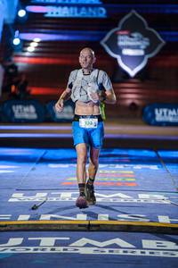 BIB: 233
                            <button type="button" onclick="openModal(22758131)" class="btn btn-primary btn-sm float-right btn-popup" data-toggle="modal" data-target=".modal-high-quality">
                        <i class="fas fa-shopping-cart"></i> Add to Cart
                    </button>
                                            <button type="button" onclick="isThisMe(22758131, true)" class="btn btn-success btn-sm float-right btn-popup btn-isme hidden" data-toggle="tooltip" data-placement="bottom" title="นี่คือรูปของคุณใช่ไหม คลิกที่นี่เพื่อเอาเข้าอัลบั้ม">
                        <i class="fas fa-plus"></i> Add to album
                    </button>
                    <button type="button" onclick="isThisMe(22758131, false)" class="btn btn-warning btn-sm float-right btn-popup btn-isnotme hidden">
                        <i class="fas fa-ban"></i> Remove from album
                    </button>